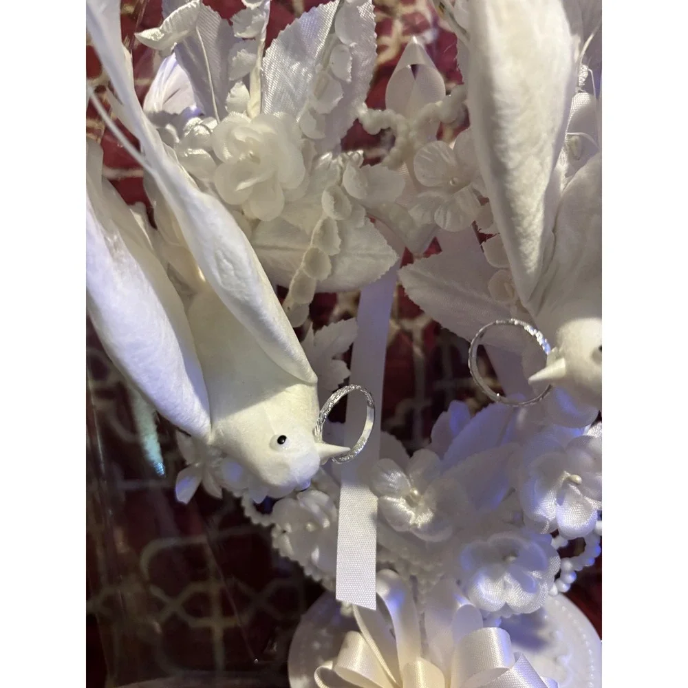Vintage Parrish & Hennessey Wedding Cake Topper White Doves Heart Pearls 11in